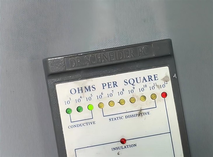 Mfiridwuma mu anti static silicone sponge .